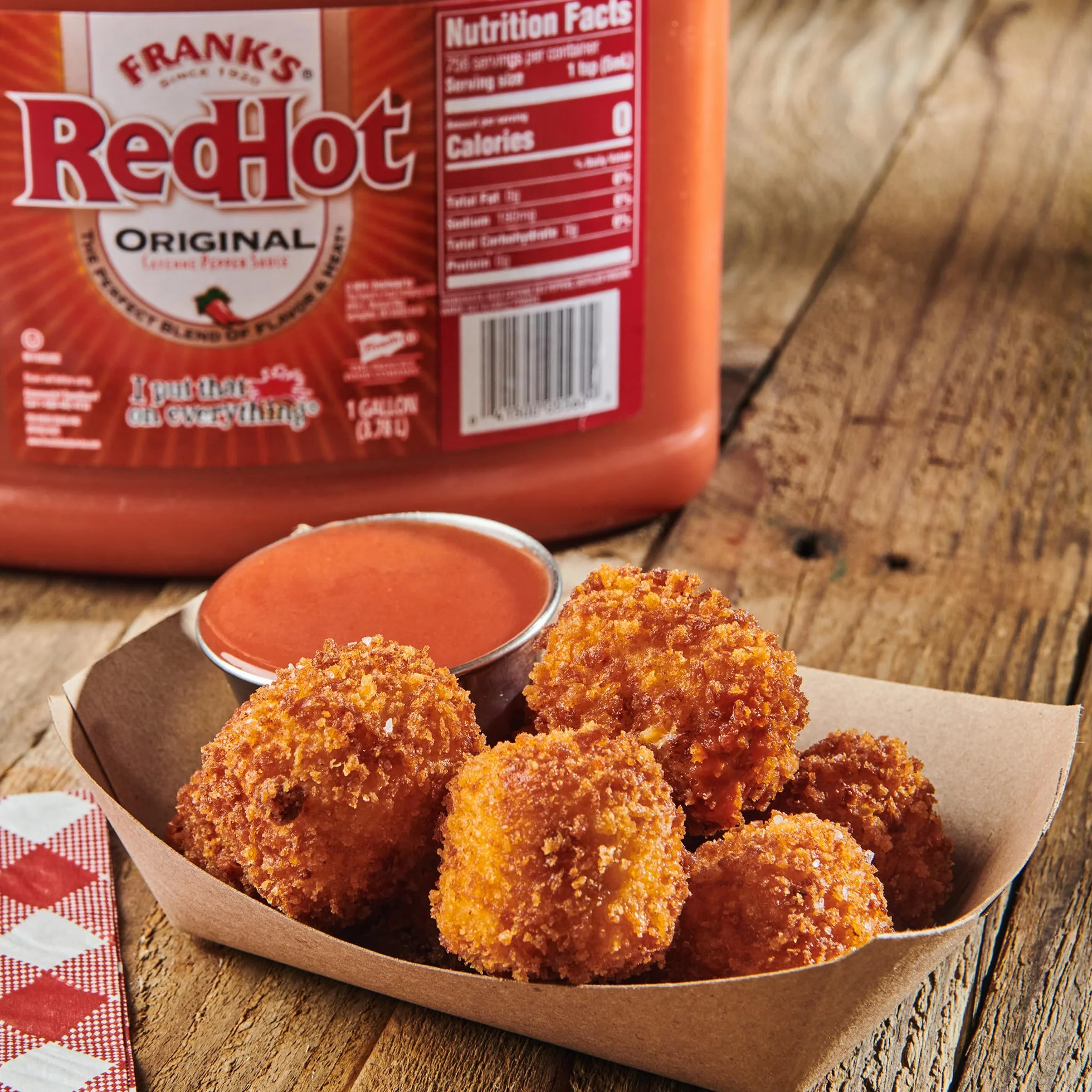 Frank's RedHot Original Cayenne Pepper Sauce, Premium Blended Cayenne Peppers, Bold & Spicy Flavour, Bulk Container, 3.8L