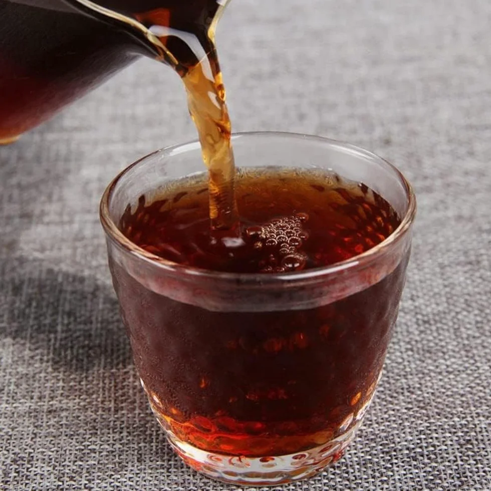 Yunnan Menghai 357g Dojrzała Herbata Pu'er Przechowywana Na Sucho