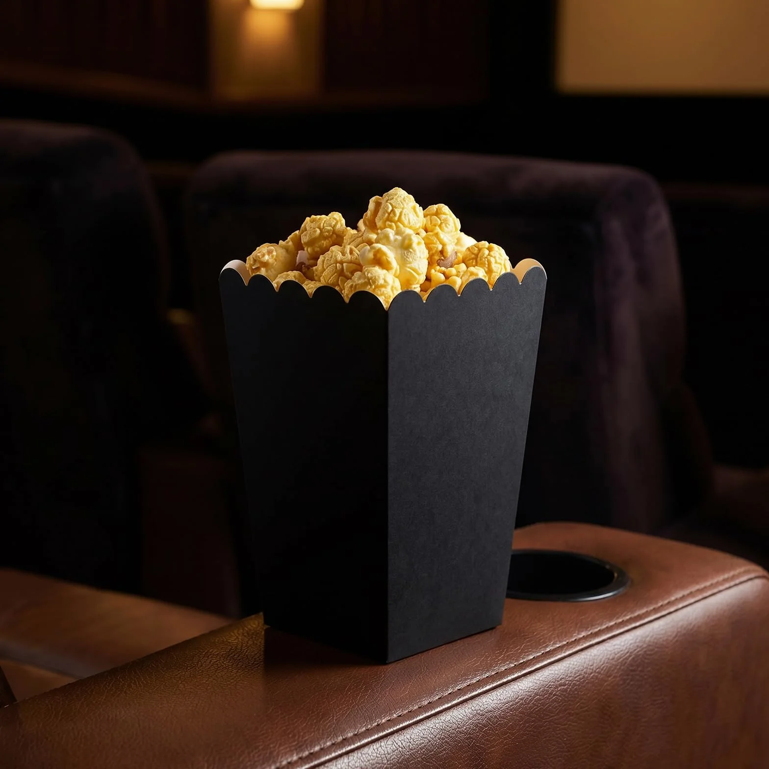 24 sztuki kartonowych pudełek na popcorn, czarne torebki na popcorn, małe pudełka na popcorn z papieru, kartonowe pudełka na przekąski, wiaderko, na imprezy, uroczystości rodzinne, do kina, na