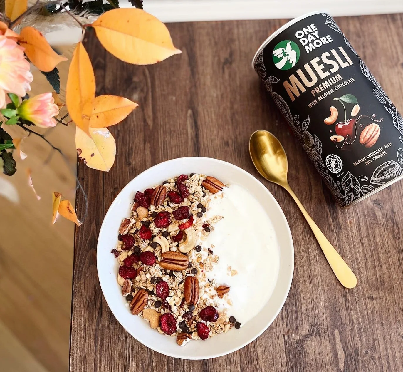 OneDayMore Musli Premium z Belgijską Czekoladą | Orzechy Pekan i Nerkowca, Liofilizowane Wiśnie | 450 g | Bez Oleju Palmowego