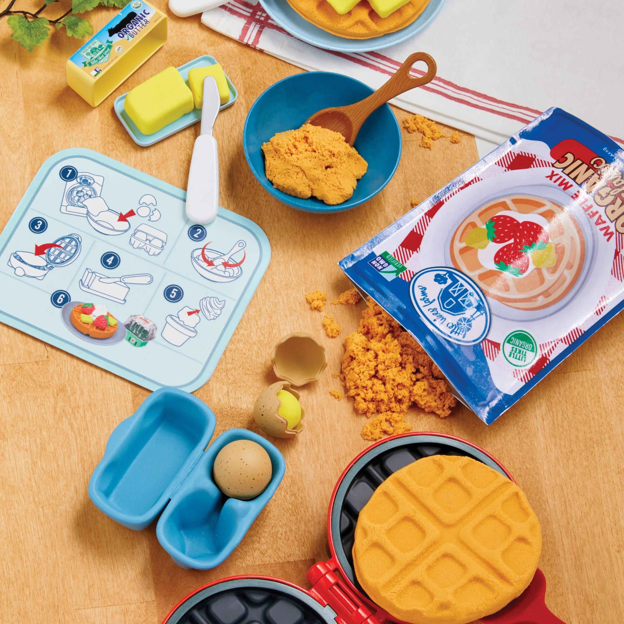 Little Tikes Creative Chefs Waffle Kit Zestaw Piasku do Zabawy 18 Akcesoriów dla Dzieci 3+