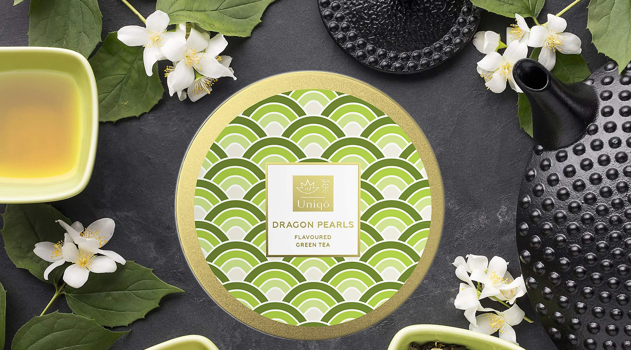 Tea Uniqo herbata jaśminowa Dragon Pearls – prezent na herbatę | Jaśminowa perła smoka naturalnie aromatyzowana zielona herbata luzem w eleganckiej puszce prezentowej | bezglutenowa – wegańska – bez