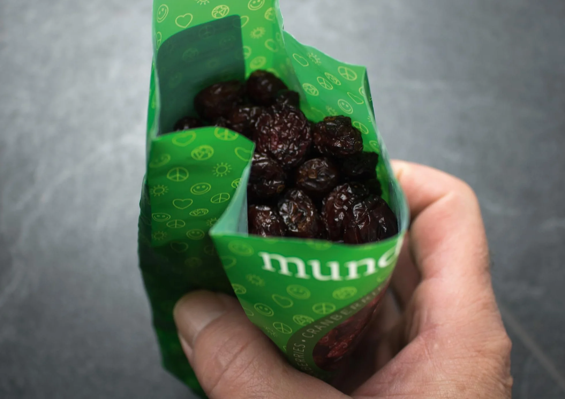 Mundo Feliz Organiczna Żurawina Suszona 5 X 100 G