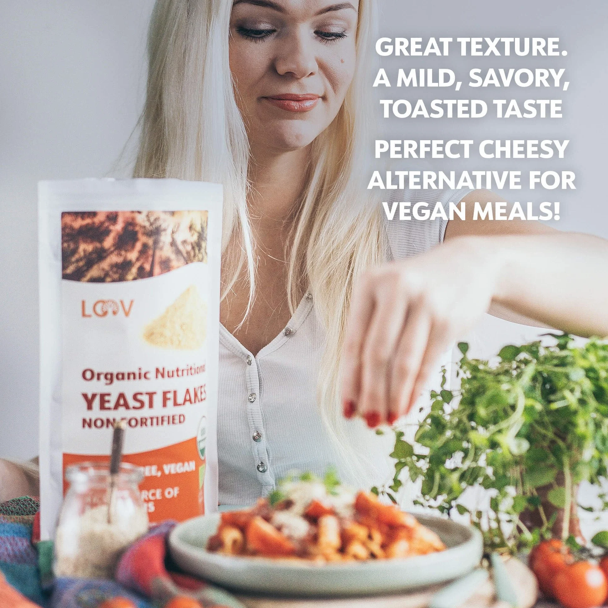 LOOV Organiczne niewzbogacone odżywcze płatki drożdżowe, prażone niewzbogacone, wegańskie, bez GMO, bezglutenowe, dobre źródło witamin z grupy B, bez dodatku witamin, zamykana torba, 227 gramów