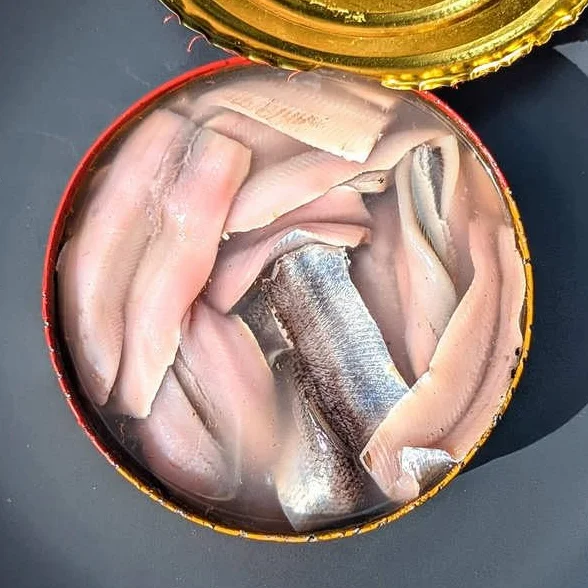 Soulgoods Surströmming Ryba Śledź puszka szwedzka ryba fermentowana