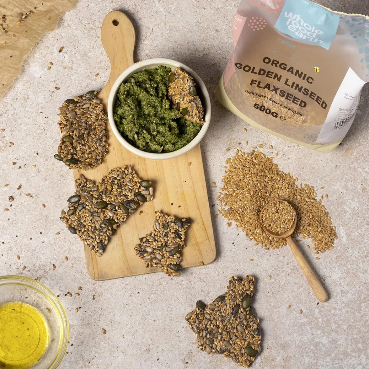 Wholefood Earth Ekologiczne Złote Siemię Lniane, Surowe, bez GMO, Wegańskie, o Zawartości Błonnika, Źródło Białka, 2 kg