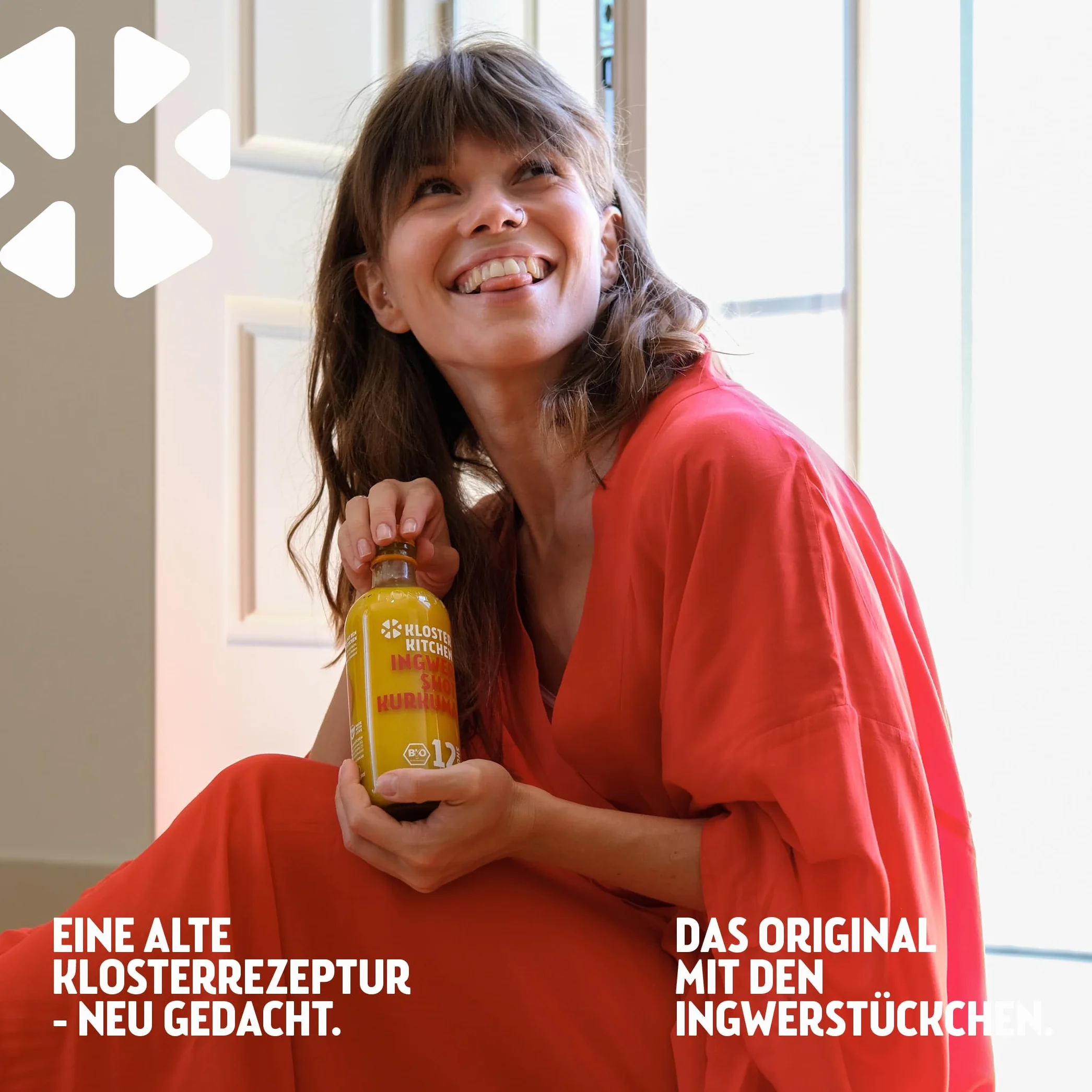 Kloster Kitchen Bio imbir Shot Kurkuma 1SHOT 14 x 30 ml z prawdziwymi kawałkami imbiru