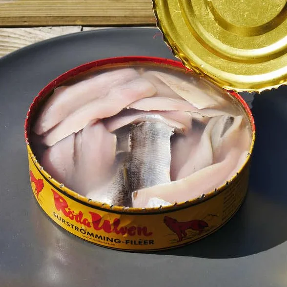Soulgoods Surströmming Ryba Śledź puszka szwedzka ryba fermentowana