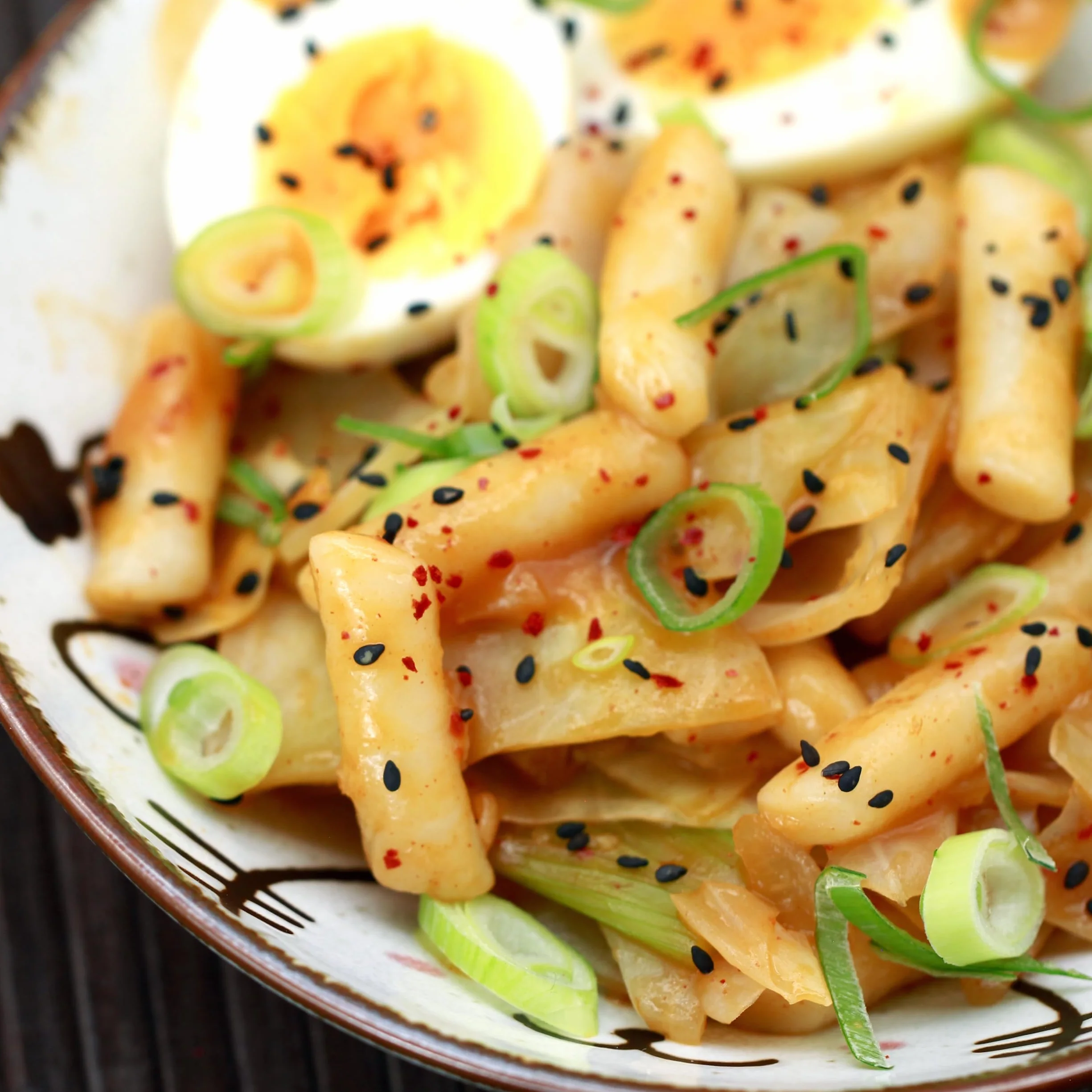 FUJIMAN Gochugaru chili w proszku grubo mielone | koreańska przyprawa do kimchi i tteokbokki | 100% chili, wegańska, bez laktozy, bez wzmacniaczy smaku (50g)