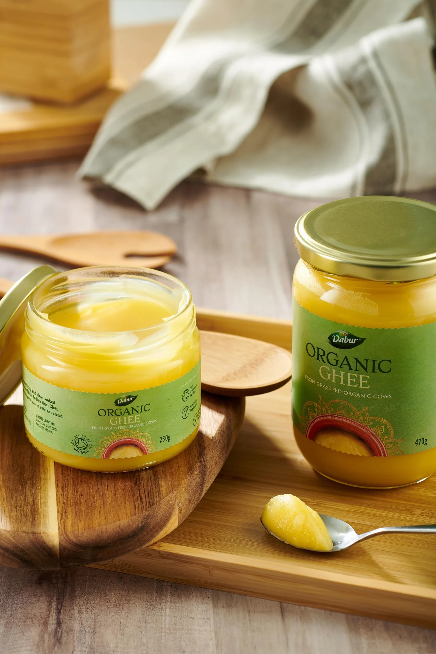 Dabur 1884 Organic Cow Ghee | Z mleka od krów wypasanych na łąkach | Ghee – klarowne masło do gotowania i ajurwedy | 230 g / 470 g / 850 g