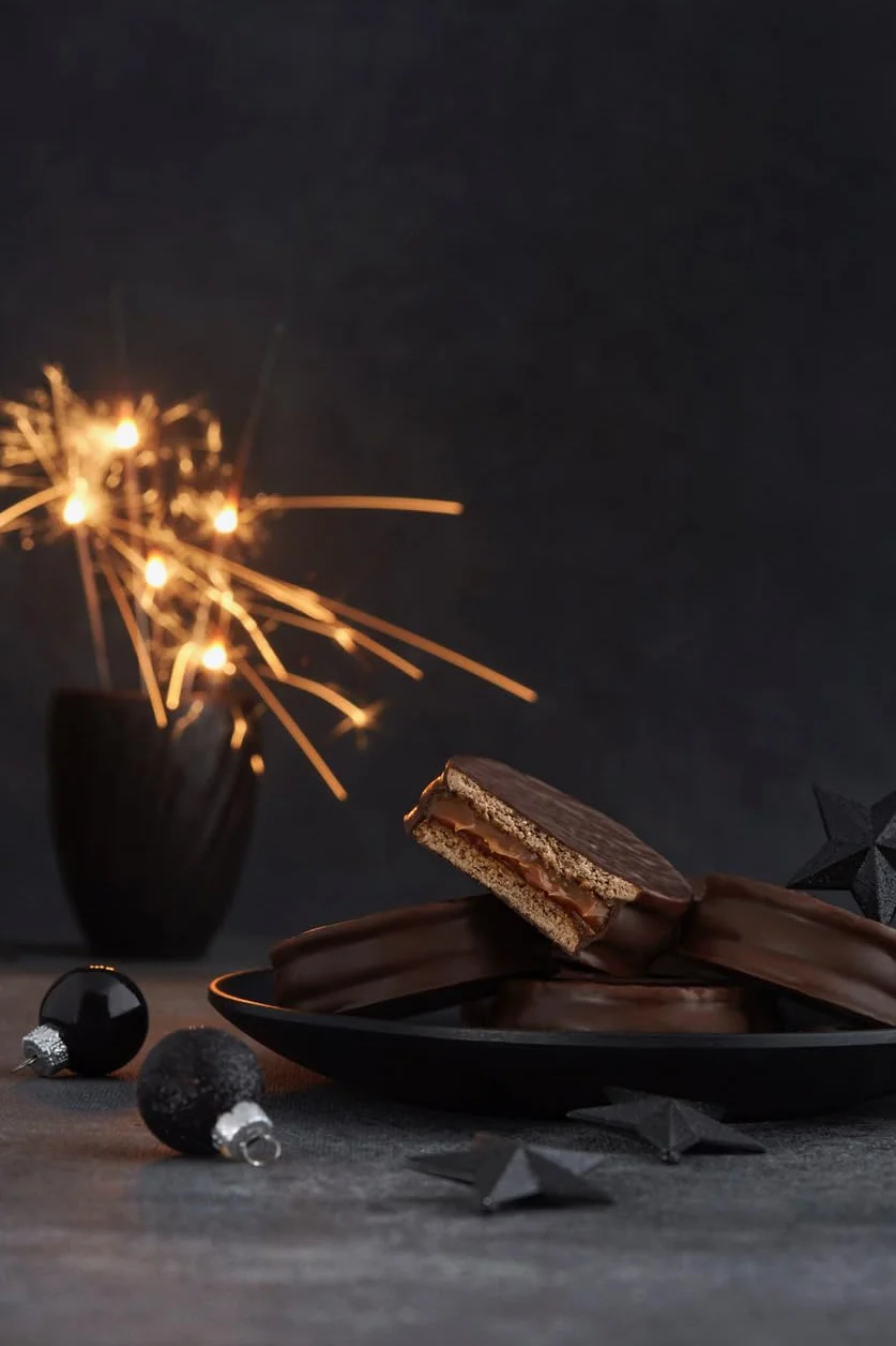 Havanna Argentyńskie Alfajores | Czekoladowe Alfajores | Ciasteczka wypełnione słodyczami mlecznymi | Argentyńska tradycja, pudełko 6 sztuk, 330g
